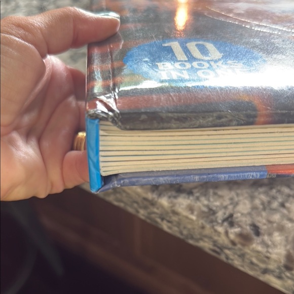 DK Egyptorium Book with Gold Cover - Picture 5 of 16